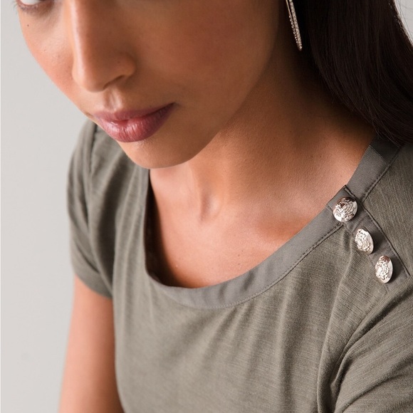 NWT White House black market short sleeve button tee - Picture 3 of 9